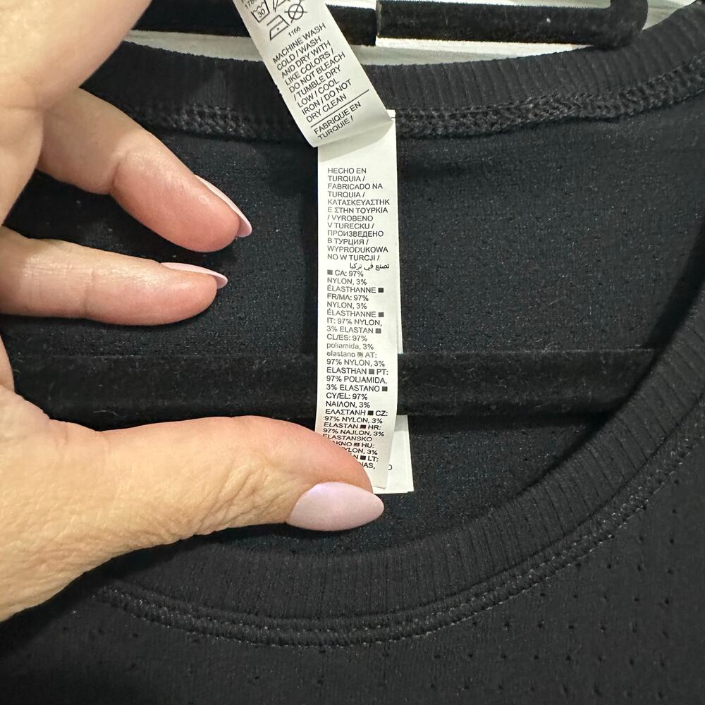 Fabletics Performance Seamless Workout Tee Xl Bla… - image 4